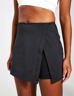 Girlfriend Collective FLOAT Ultralight Split Skort - Black