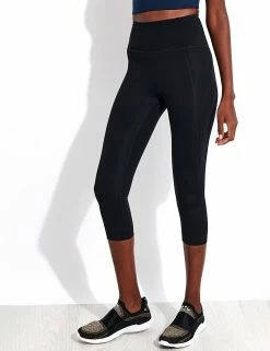 Girlfriend Collective Compressive High Waisted Capri Legging - Black