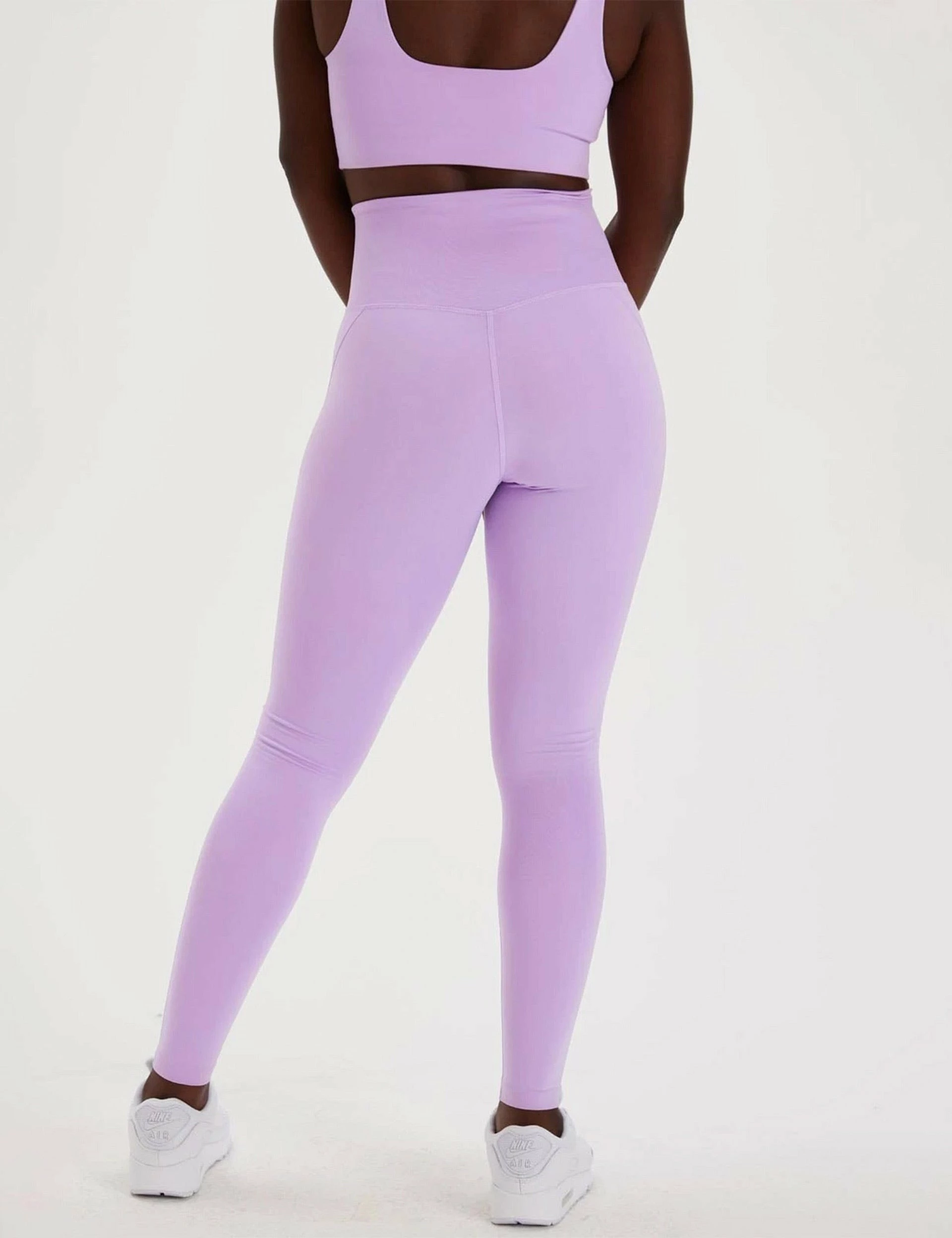 Girlfriend Collective Compressive High Waisted 7/8 Legging - Lilac - Image 6