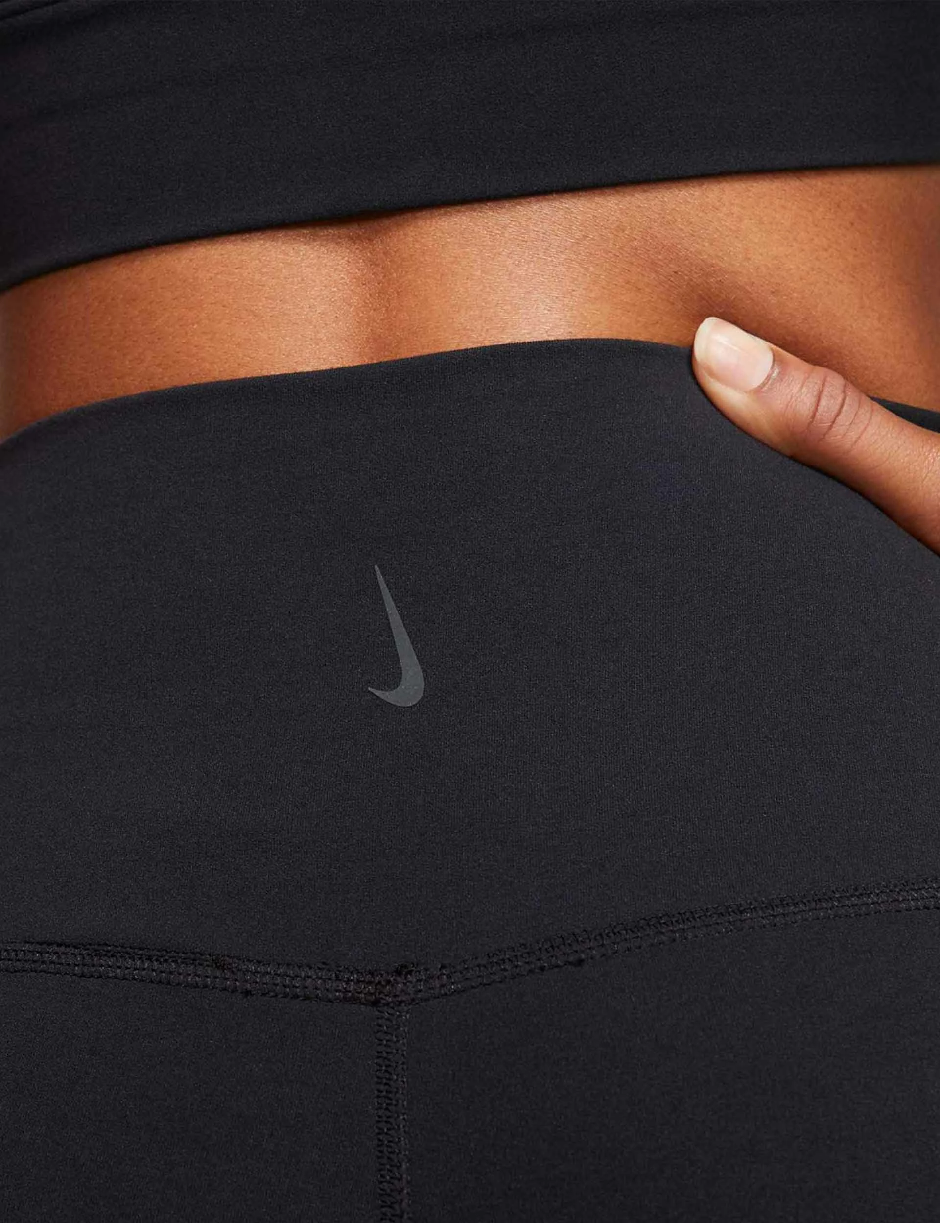 Nike Yoga Luxe 7/8 Leggings - Black/Dark Smoke Grey - Image 5