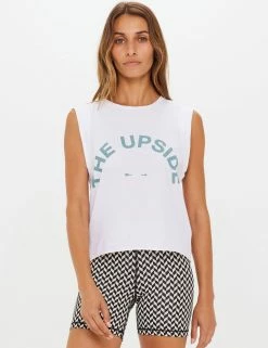 Cropped Muscle Tank - White